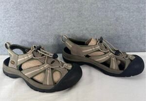 Keen Newport H2 Men's 8 Suede Beige & Green Water Shoes Outdoor Hiking Neutral